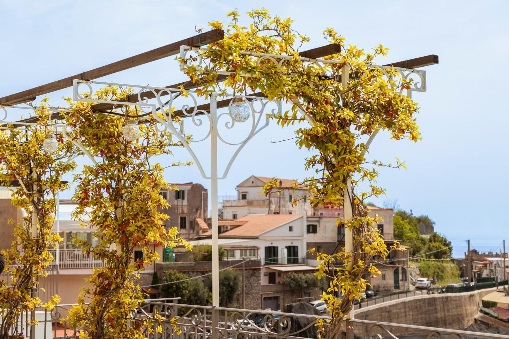 Palazzo San Giovanni Amalfi Coast 斯卡拉 外观 照片