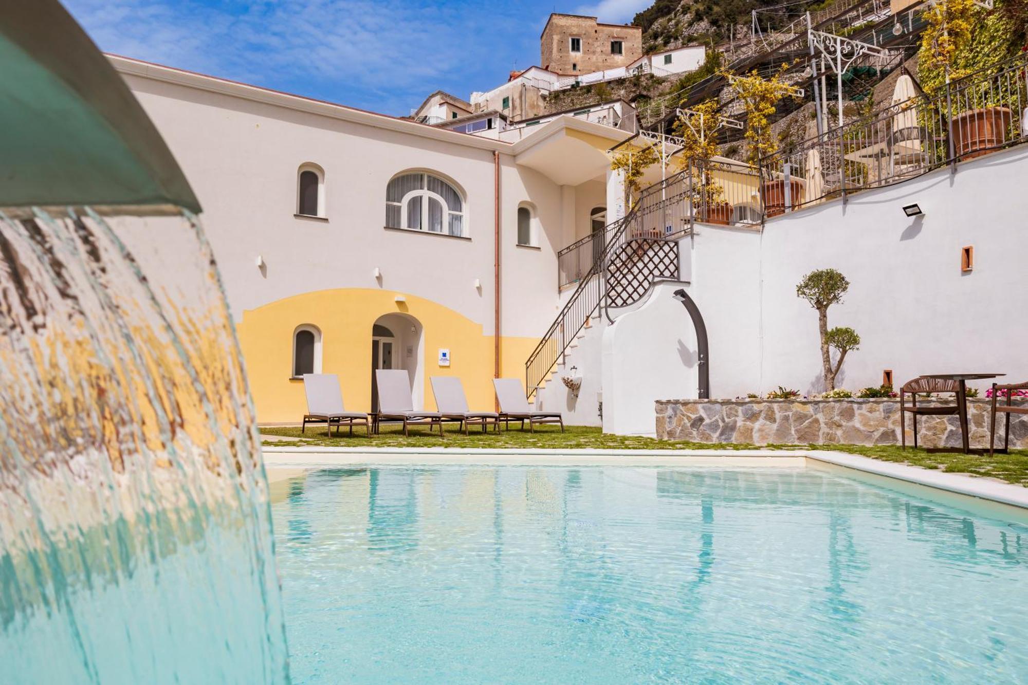Palazzo San Giovanni Amalfi Coast 斯卡拉 外观 照片